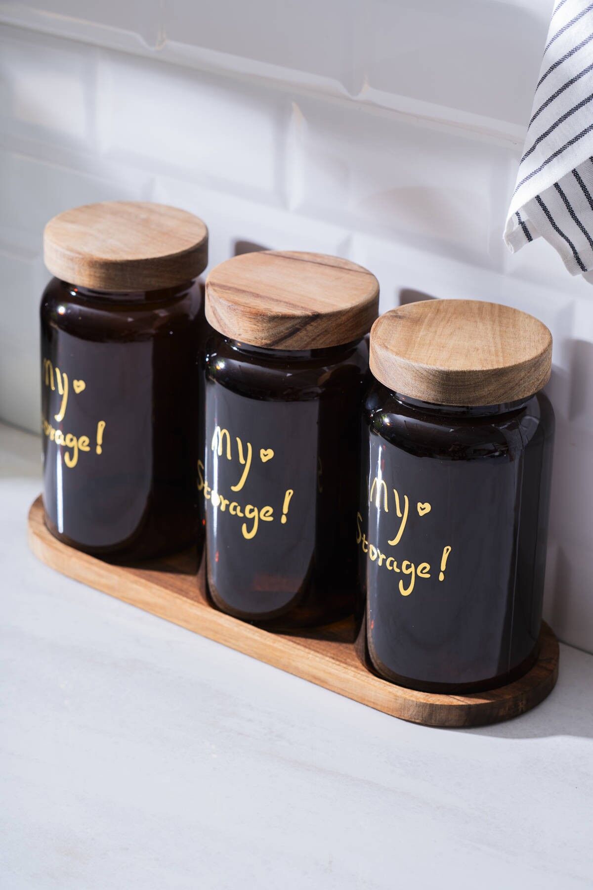 Acar 7936 Pierre 3 Lü Akasya Ahşap Kapak ve Tepsili Kavanoz Seti - Amber