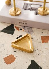 The Mia BRS0128 Brass Prinç Üçgen Puro Küllük