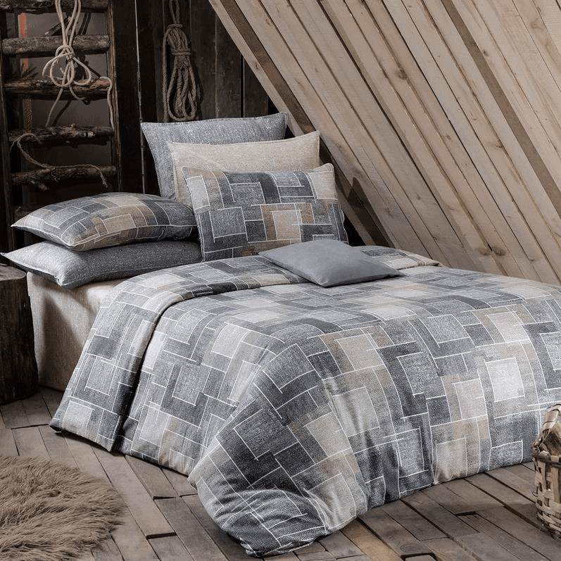 Polba V1 Flanel Çift Kişilik Nevresim Takımı