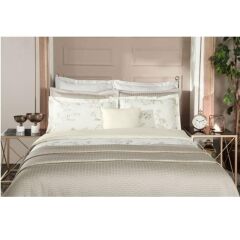 Sarev Aida V1 Yatak Örtüsü ve Nevresim Takımı Çift Kişilik