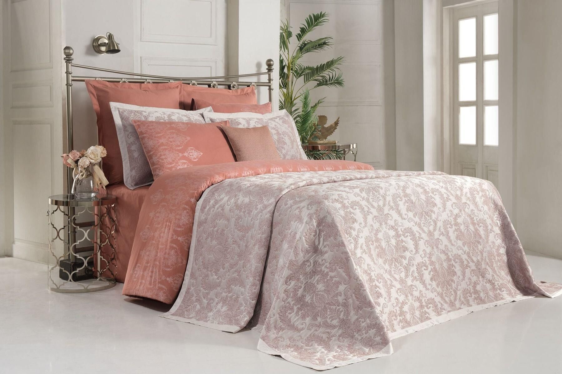 Sarev Ninova V2 Yatak Örtüsü ve Nevresim Takımı Çift Kişilik