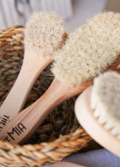 The Mia MIA0002 Yüz Fırçası Doğal Keçi Kılı