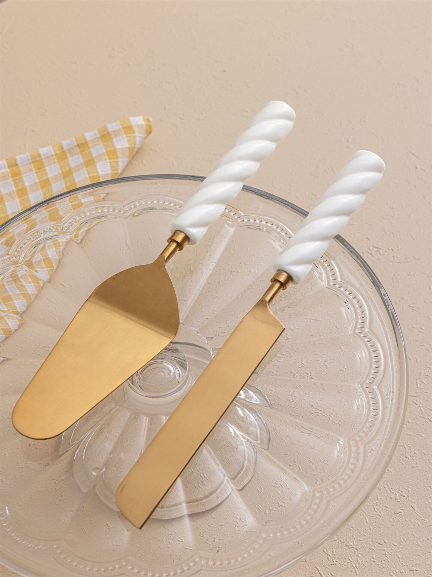 The Mia CKB0274 Column Pasta Servis Takımı 2 Parça Gold