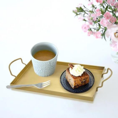 The Mia SNM0181 Tepsi Gold Kaplama 30 x 19 Cm