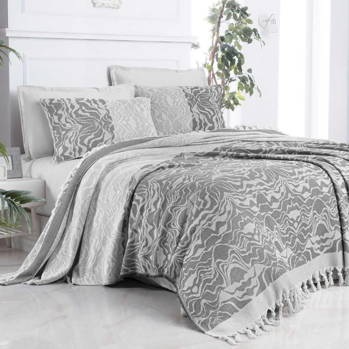 Sarev Escape V1 Yatak Örtüsü Seti Çift Kişilik