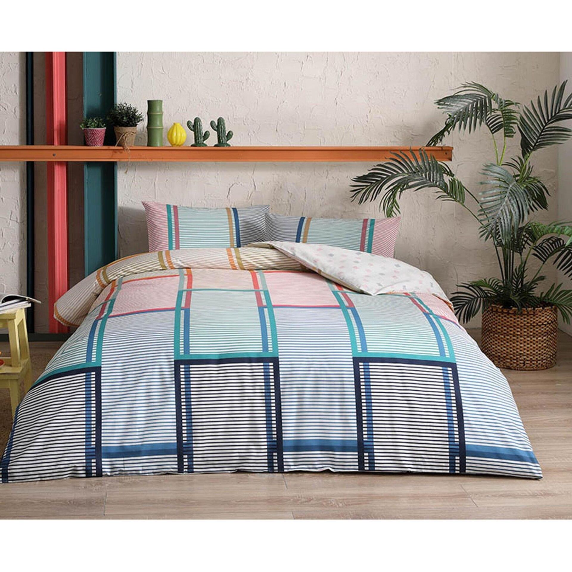 Taç Genç Modası Ranforce Santana V1 Kırmızı Çift Kişilik Nevresim Takımı