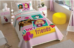 Taç Lisanslı Masha And The Bear Funny Pike Takımı Tek Kişilik