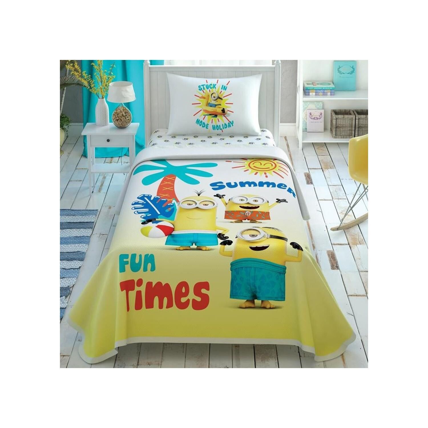 Taç Lisanslı Minions Summer Pike Takımı Tek Kişilik