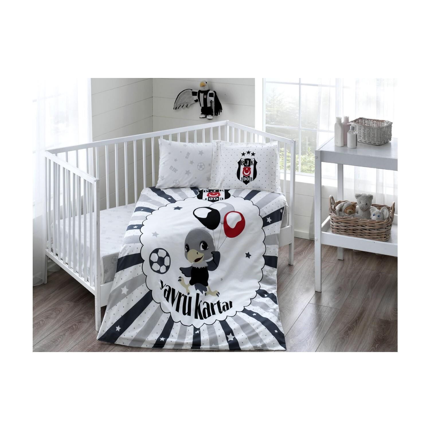 Taç Lisanslı Beşiktaş Balloon Bebek Nevresim Takımı