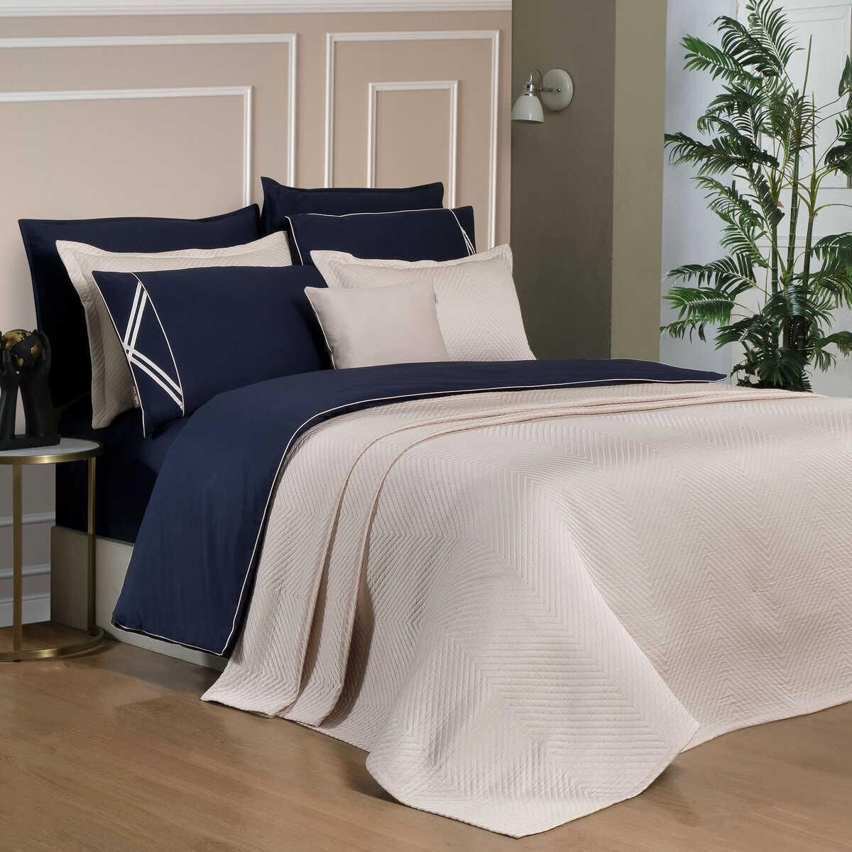 Sarev Kolmıo V1 Yatak Örtüsü ve Nevresim Takımı Çift Kişilik