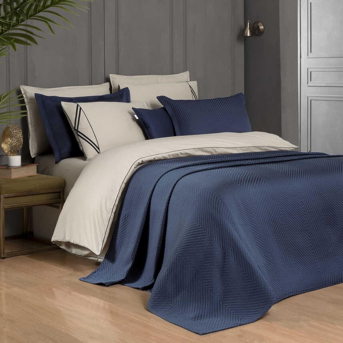 Sarev Kolmıo V2 Yatak Örtüsü ve Nevresim Takımı Çift Kişilik