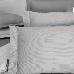 Sarev Saten Adam V5 Nevresim Takımı Çift Kişilik