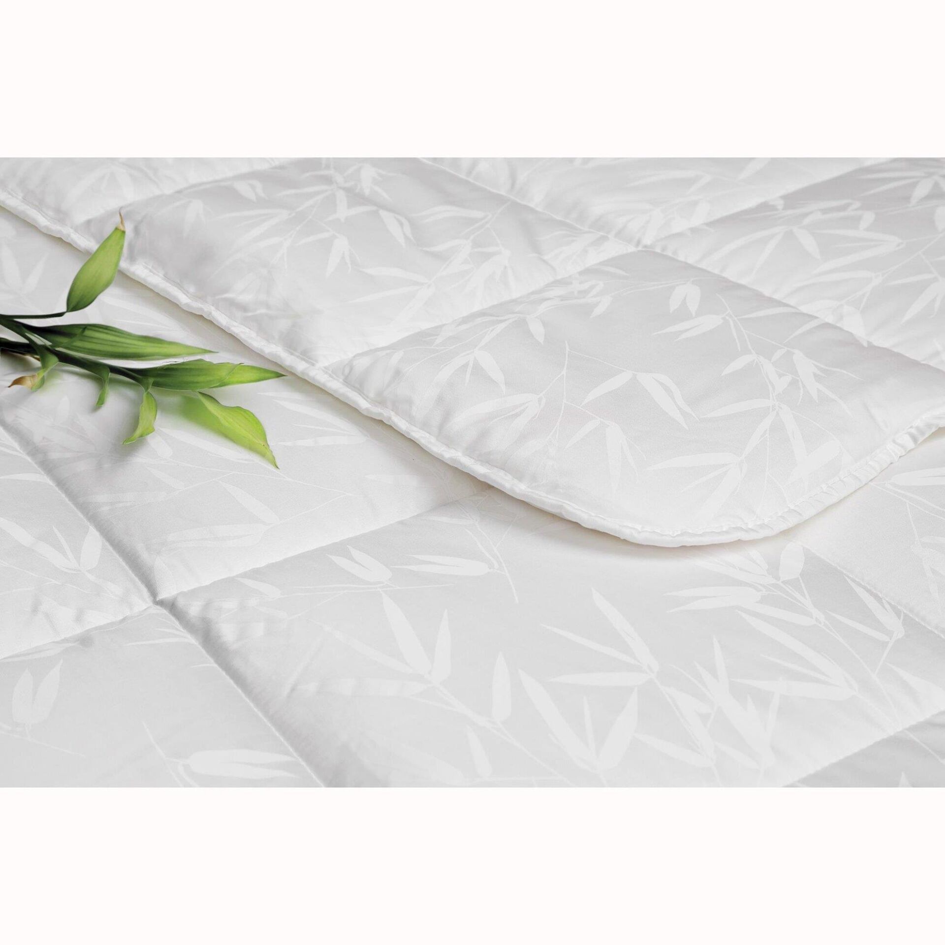 Taç Bambu Bebek Yorganı 95x145