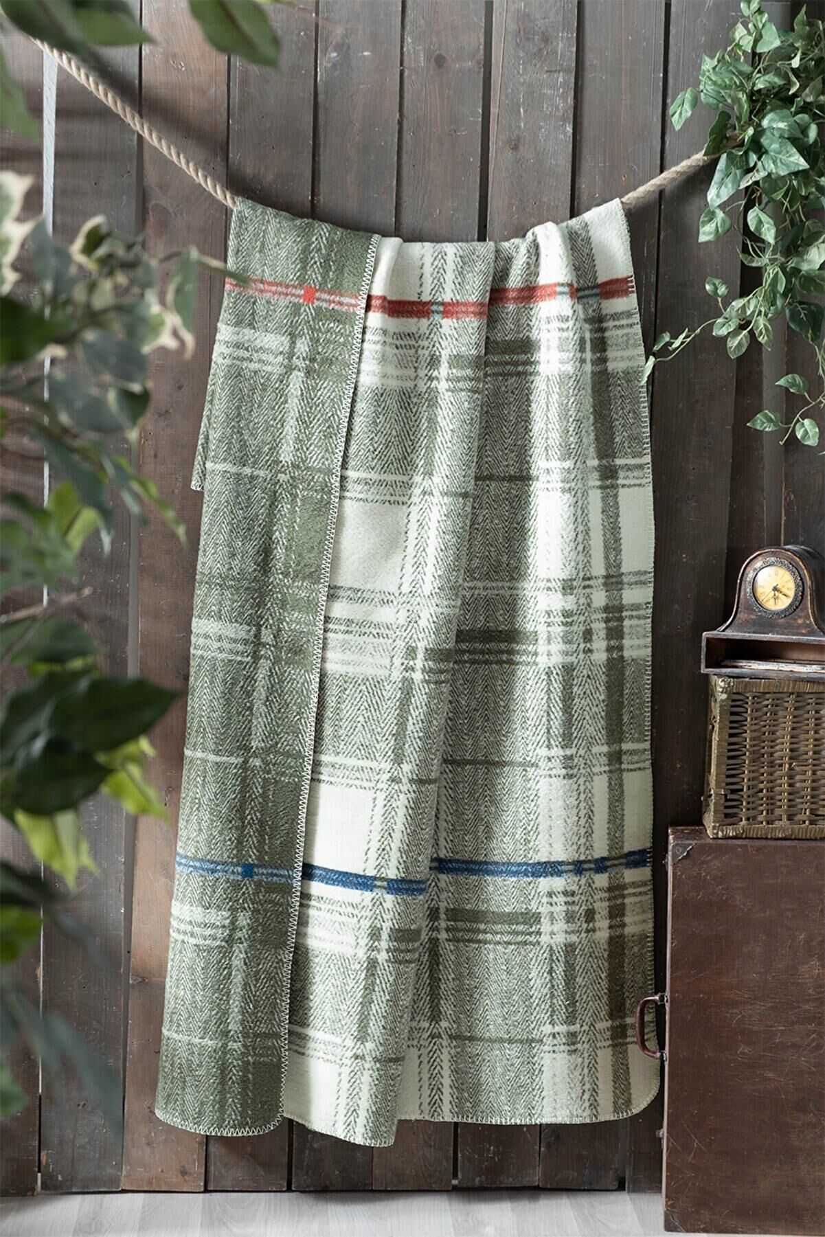 Sarev Helge V1 Battaniye Çift Kişilik