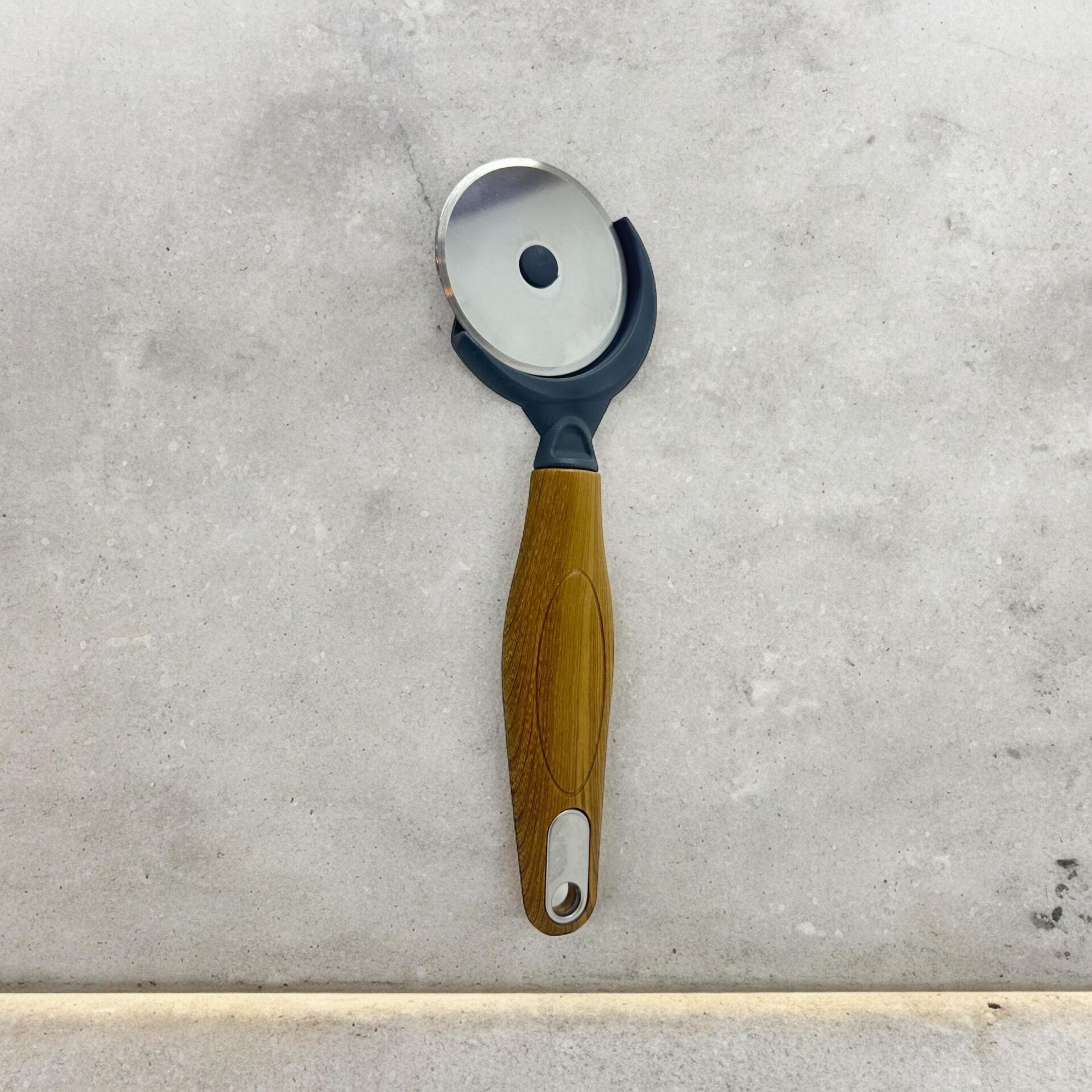 Kosova 746 Wooden Desen Pizza Dilimleyici