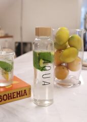 The Mia CAM0303 Aqua Bambu Kapaklı Borosilikat Cam Su Şişesi 600 ML