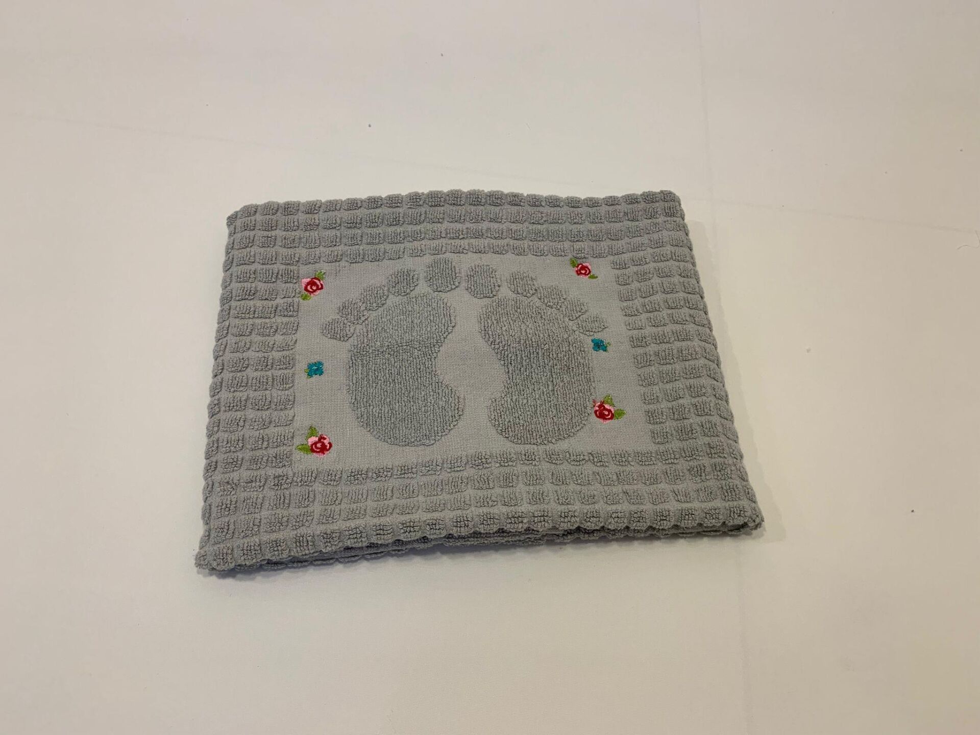 Nakışlı Ayak Havlusu Antrasit